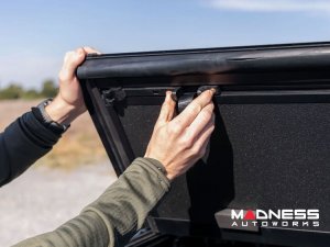 GMC Canyon Bed Cover - Tri-Fold - Flip Up - Hard Cover - 6' Bed GMC Canyon Bed Cover - Tri-Fold - Flip Up - Hard Cover - 6' Bed